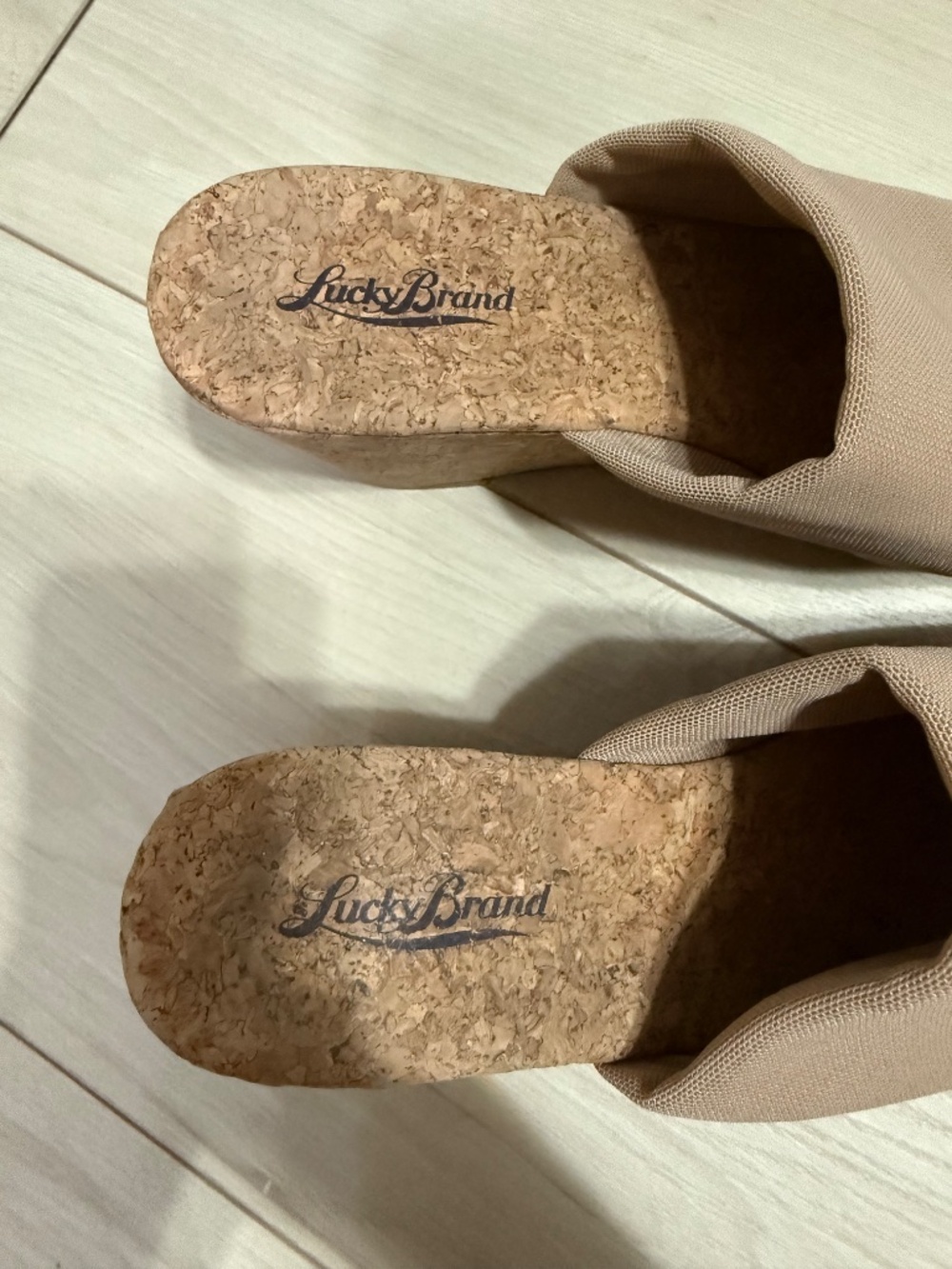 Lucky Brand | Marilyn Cork Wedge | 8.5 - Picture 4 of 6